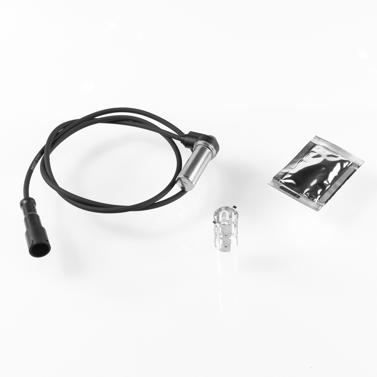 Датчик ABS (передний правый/левый+угловой+общая длина = 1000мм) Комплект втулка и смазка