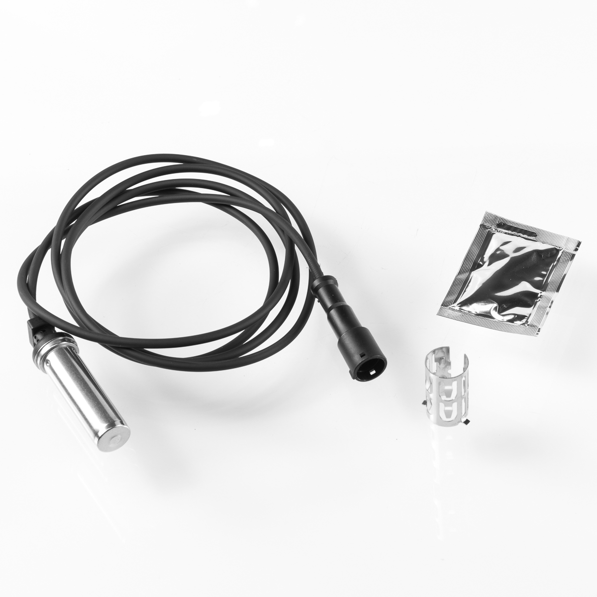 Датчик ABS (прямой+длина кабеля = 1700мм+общая длина = 1820мм) Комплект втулка и смазка